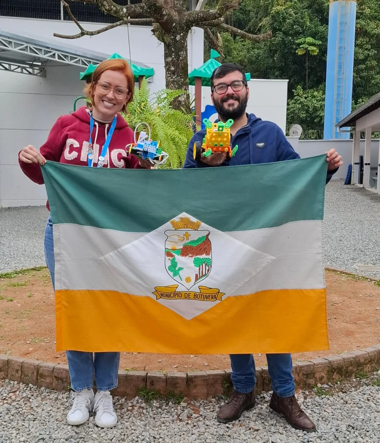 Profissionais de Botuverá serão juízes da etapa nacional da Olimpíada Mundial de Robótica neste sábado